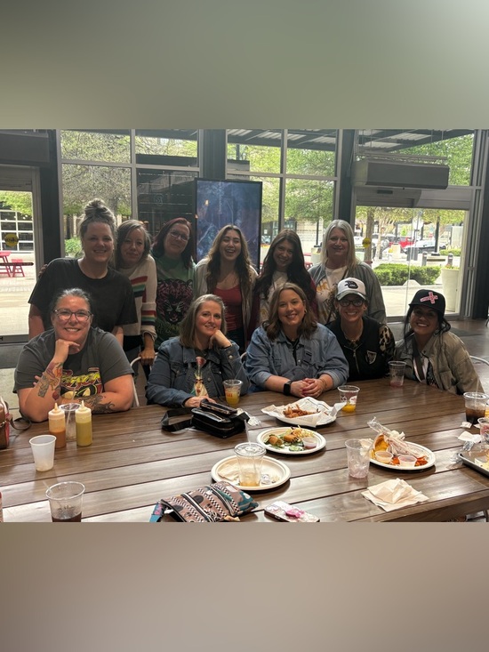 Hot & Flashy In DFW - Picture 8 of 8